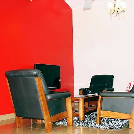 Citi Serviced Apartments And Motel - Korobosea Boroko Buitenkant foto
