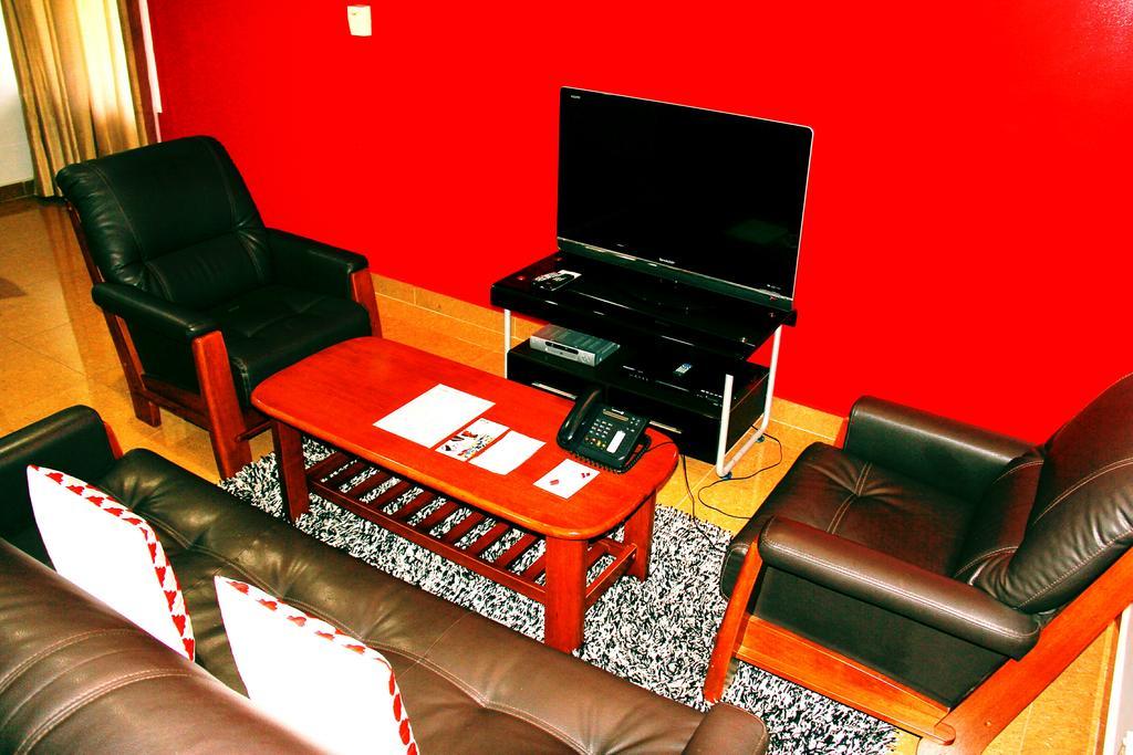 Citi Serviced Apartments And Motel - Korobosea Boroko Buitenkant foto