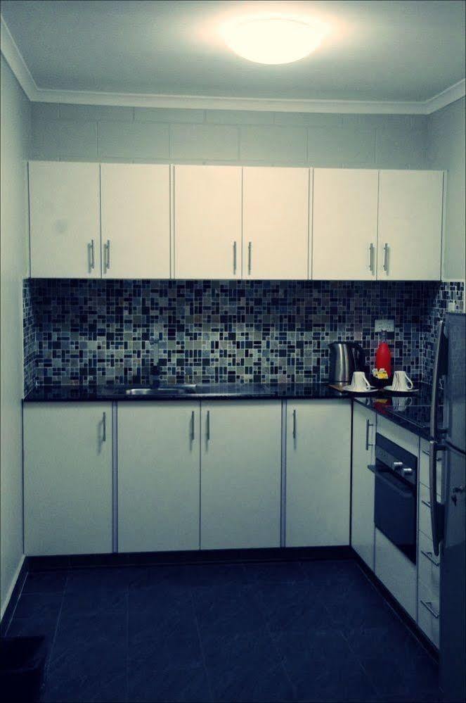 Citi Serviced Apartments And Motel - Korobosea Boroko Buitenkant foto