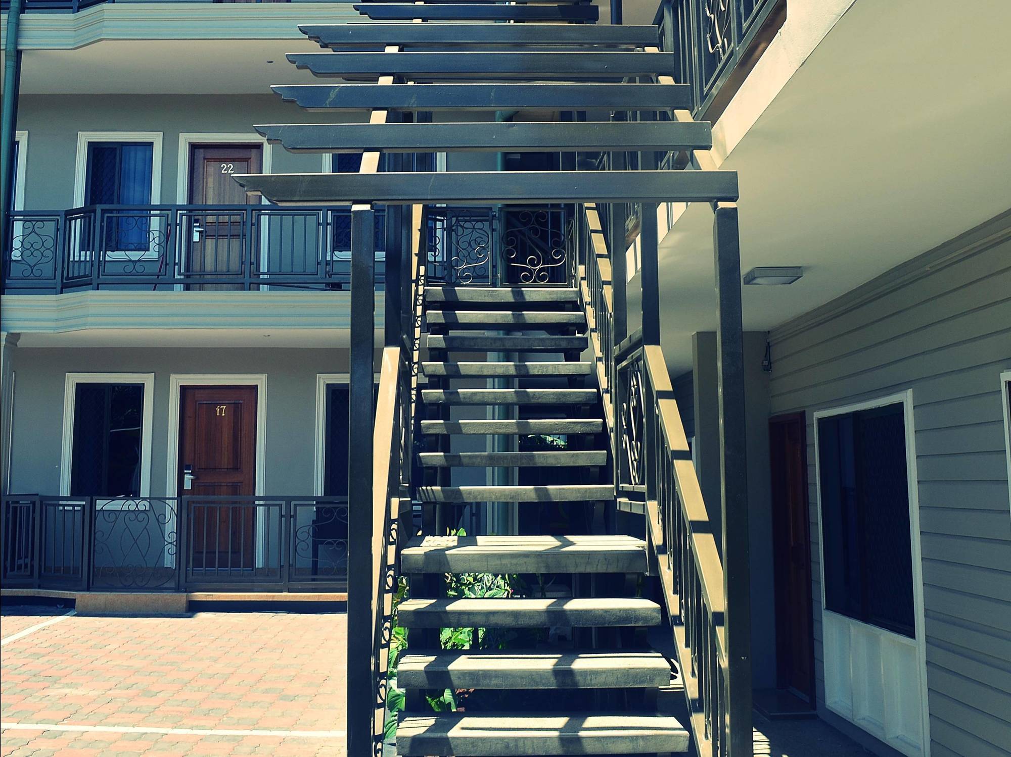Citi Serviced Apartments And Motel - Korobosea Boroko Buitenkant foto